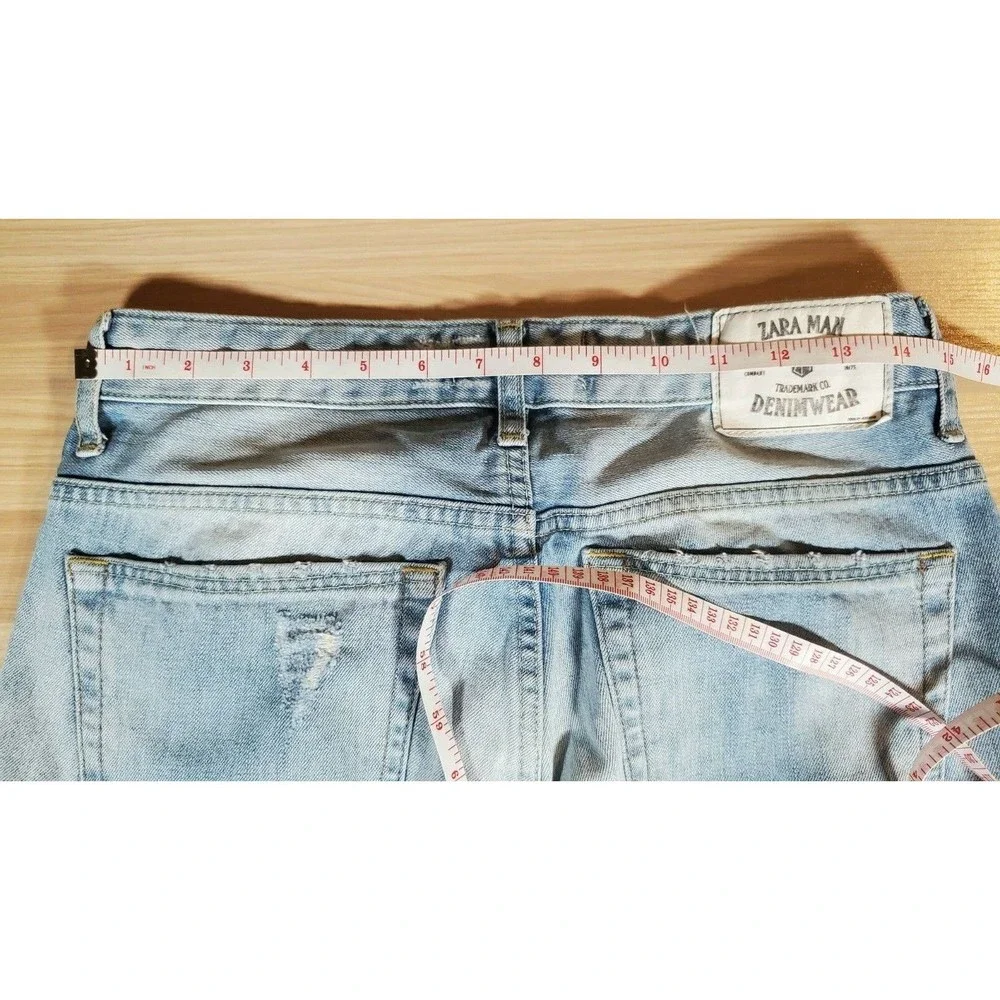 Zara Man Jeans Button Fly Distressed Holes Light‎ Blue - Men Size 29